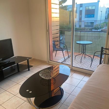 Apartamento Apparemment Lumineux Proche De La Mer Béziers Exterior foto